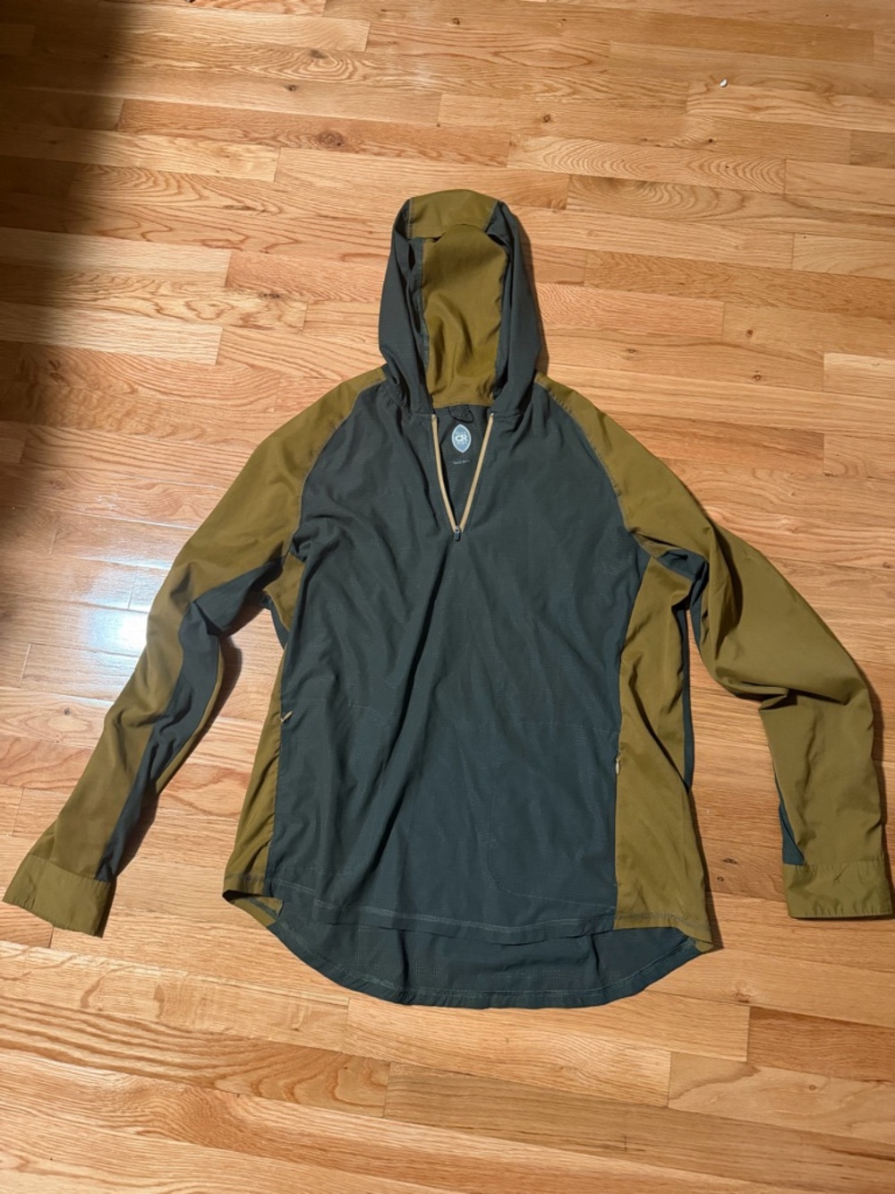 Club Ride Apparel Hooded Mountain Bike Shirt